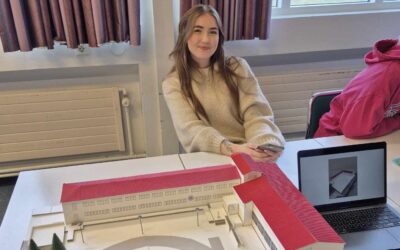 Lokaverkefni nemenda til sýnis á opnu húsi