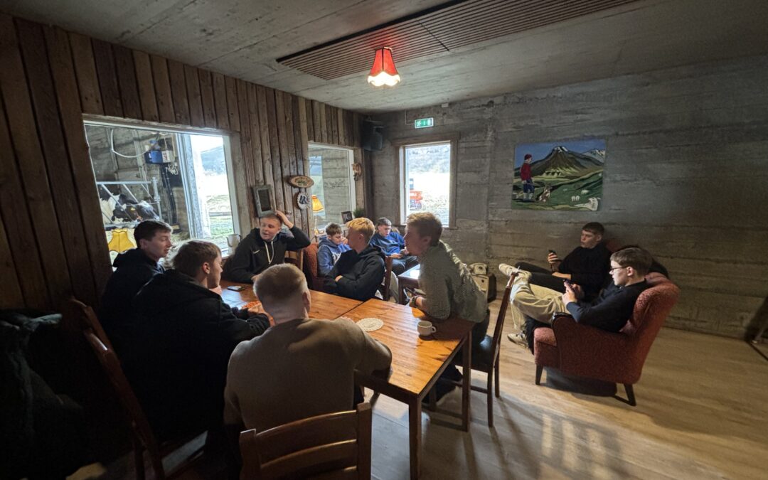 Heimsókn valáfanga í Efstadal og á Hótel Geysi