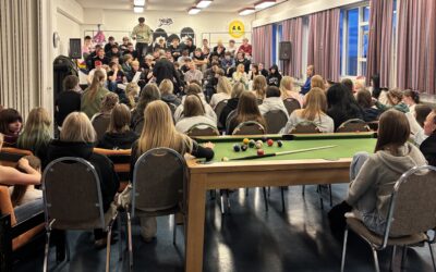 Söngur, samvera og samheldni í kórbúðum