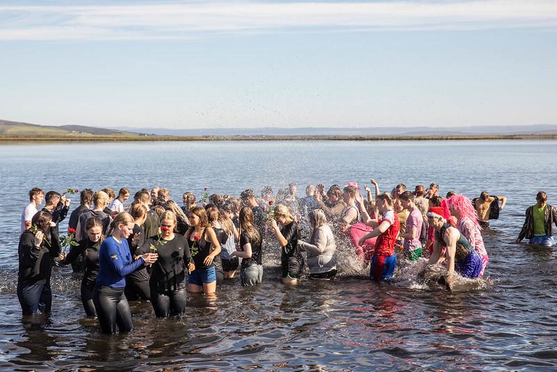 Nýnemavika og skírn